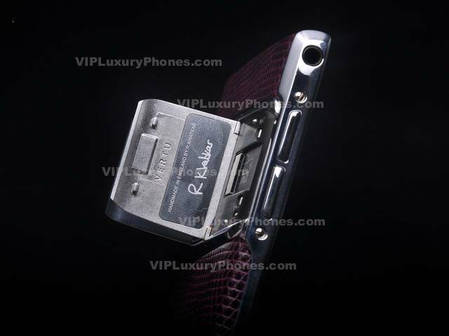 Vertu Signature Touch Android