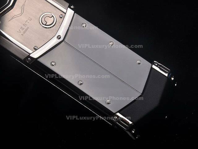 Vertu Signature Black Leather