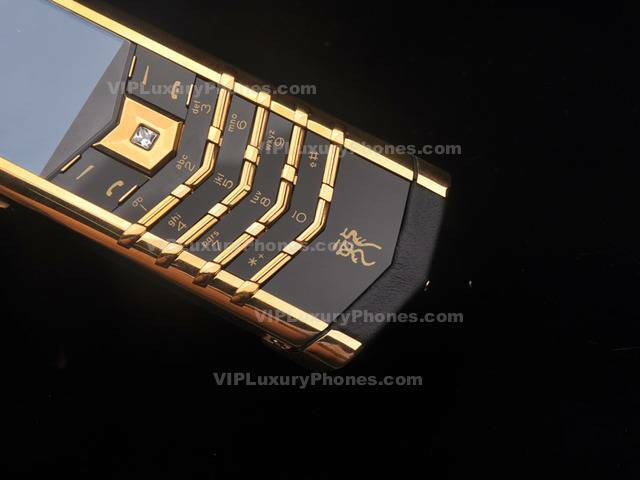 Vertu Signature S Gold Dragon