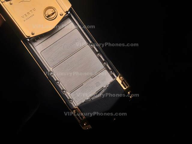 Vertu Signature S Gold Dragon