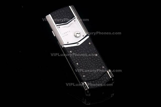 Vertu Signature Latest Mobile Phone