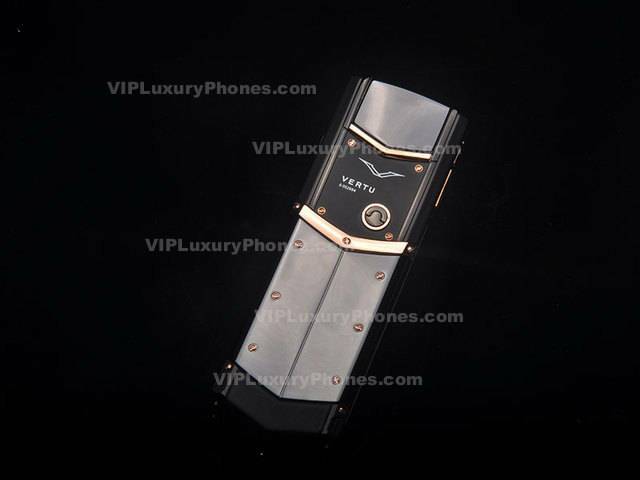 Vertu Signature Ceramic Model