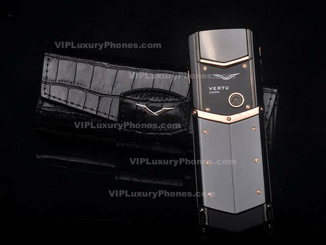 Vertu Signature Ceramic Model