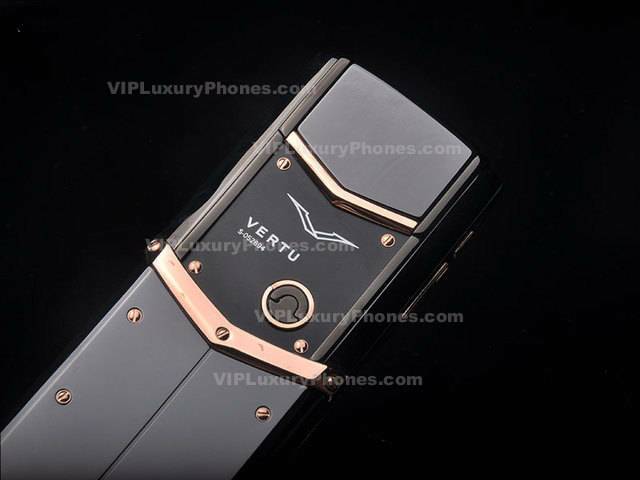 Vertu Signature Ceramic Model