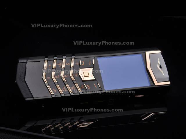 Vertu Signature Gold 2022