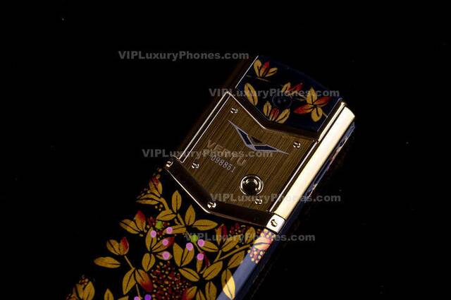 VERTU Signature best cell phone to buy 2013