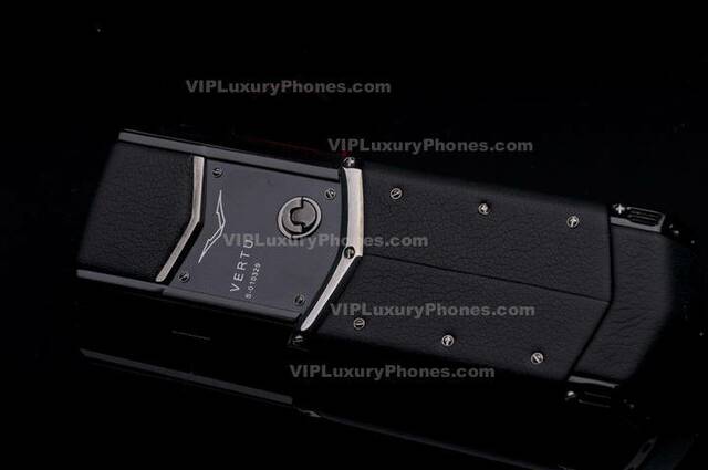 VERTU Signature luxury gsm for sale