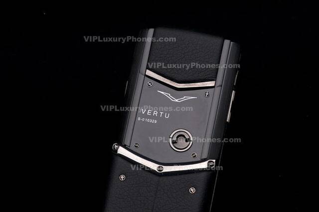 VERTU Signature luxury mobile for sale