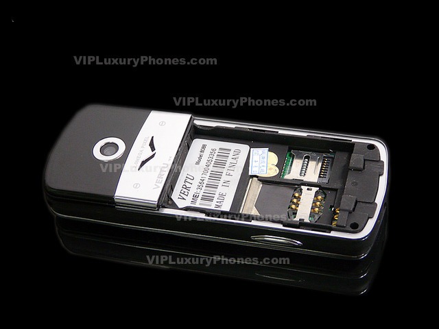 VERTU Signature mobile phones latest