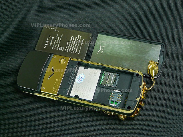 Vertu Signature Diamond the best mobile phones sale