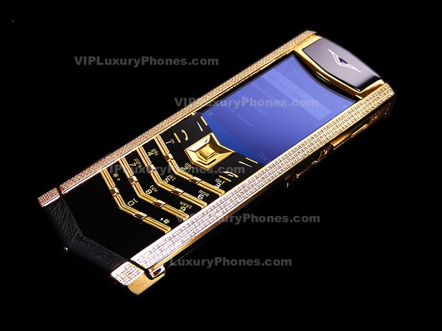 Vertu Signature Oro Gold Cell phone