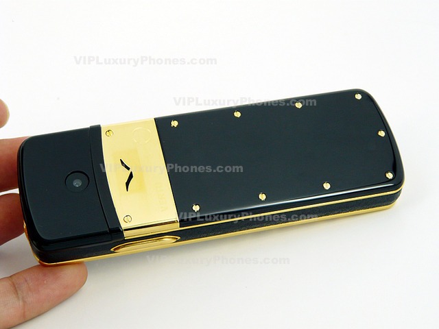 Vertu Signature Diamond new mobile phones for sale 2013