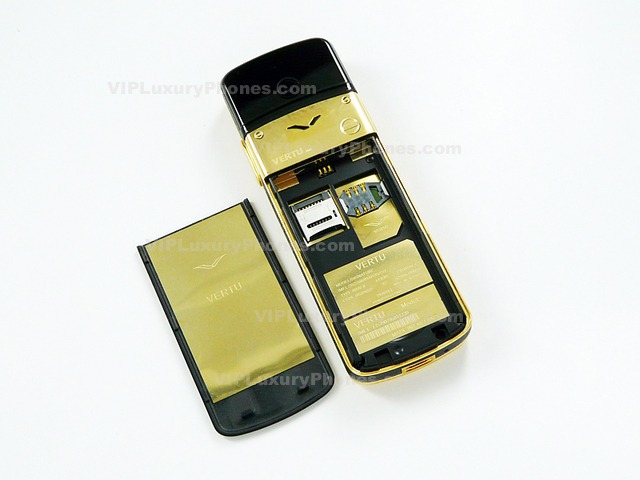 Vertu Signature Diamond brand new mobile phones 2013