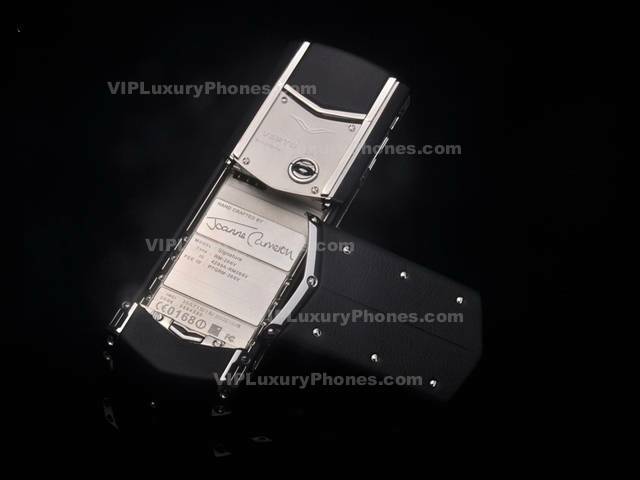 Vertu Signature Pearl Black Leather