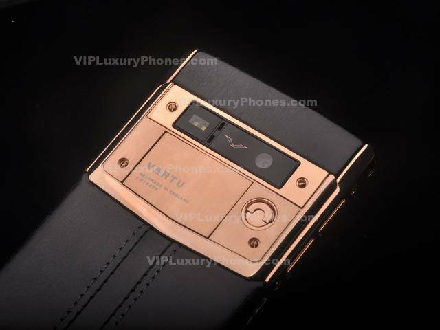 Vertu Signature Touch Gold 2022