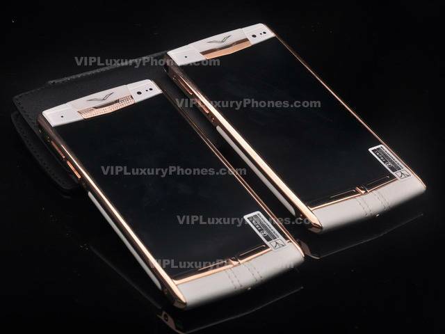 Vertu Signature Touch Android Clone