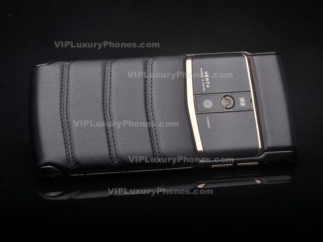 Vertu Signature Touch 2022