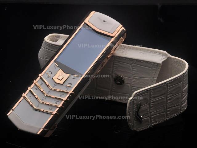 Vertu Signature Case Model 2022